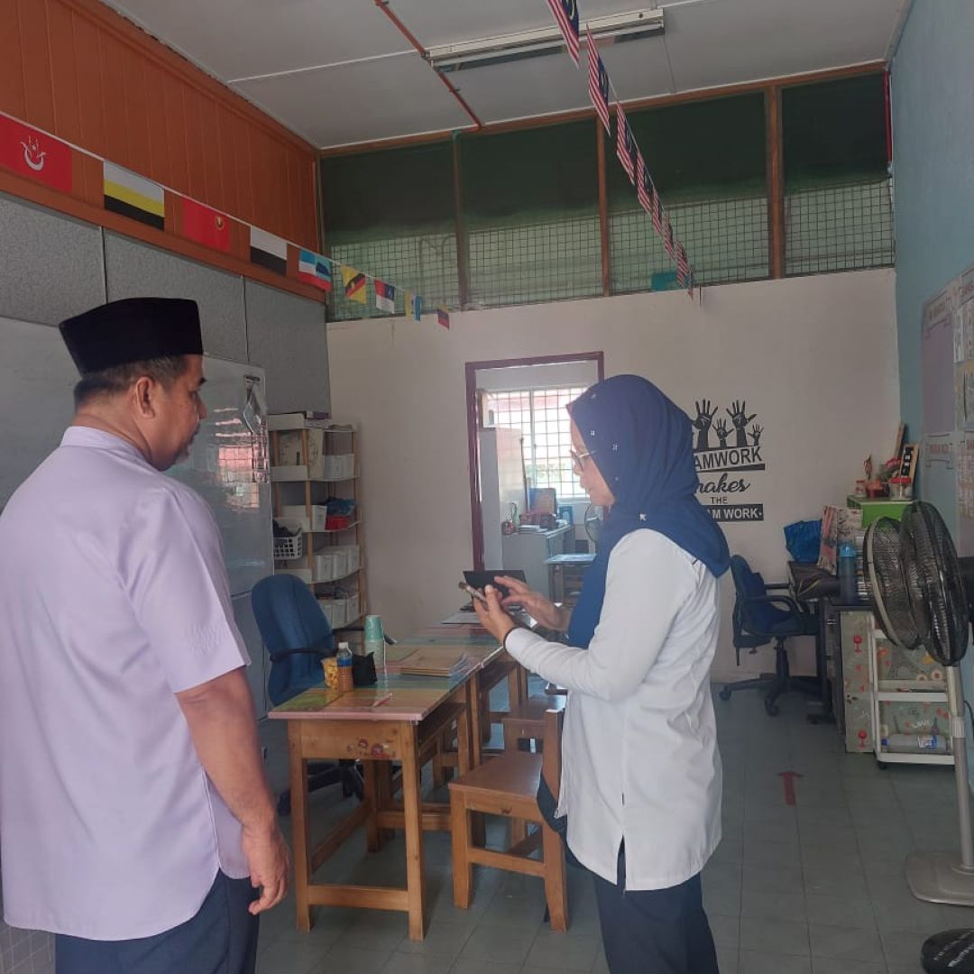 Kunjung Bantu Pengarah BPKhas ke SKPK Taiping